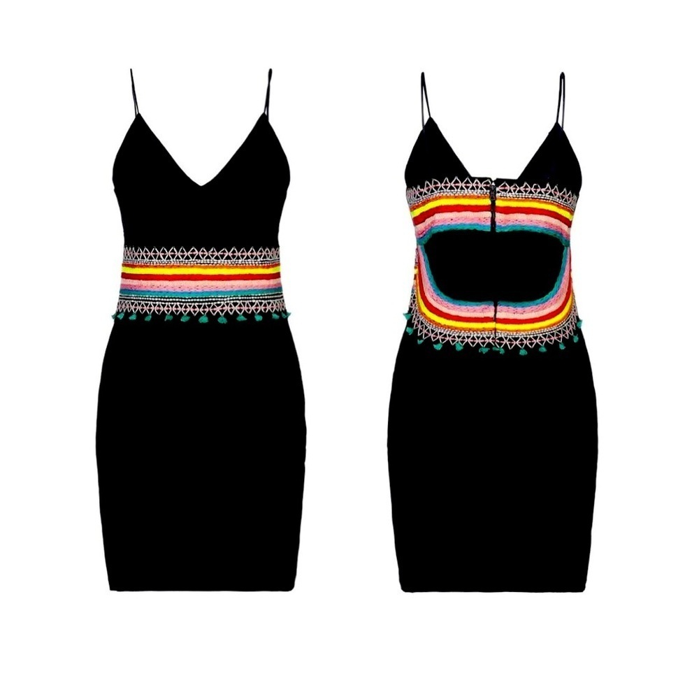 NWT Alice+Olivia Loralee Black Multi Embroidered Beaded Cutout Back Mini Dress 6